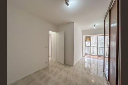 Apartamento para alugar com 69m², 2 quartos e 1 vaga