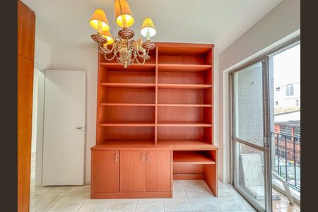 Apartamento para alugar com 69m², 2 quartos e 1 vaga