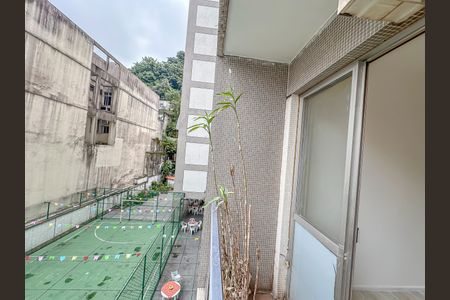 Apartamento para alugar com 69m², 2 quartos e 1 vaga