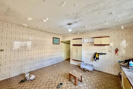 Cozinha de casa à venda com 4 quartos, 350m² em Vila Nova Savoia, São Paulo