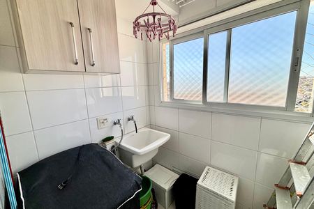 Área de Serviço de apartamento à venda com 2 quartos, 52m² em Vila Marieta, São Paulo