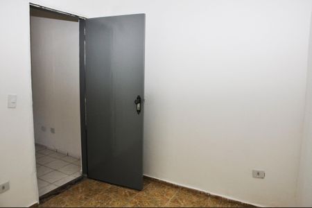 Casa para alugar com 240m², 2 quartos e sem vaga Casa para alugar com 240m², 2 quartos e sem vagaDetalhe - Quarto 02