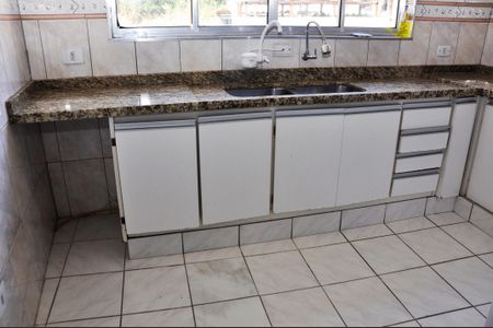 Casa para alugar com 240m², 2 quartos e sem vaga Casa para alugar com 240m², 2 quartos e sem vagaDetalhe - Cozinha Americana