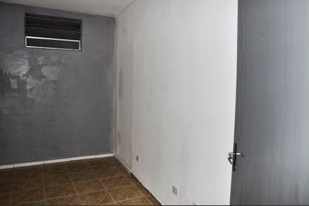 Casa para alugar com 240m², 2 quartos e sem vaga Casa para alugar com 240m², 2 quartos e sem vagaDetalhe - Quarto 01