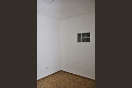 Casa para alugar com 240m², 2 quartos e sem vaga Casa para alugar com 240m², 2 quartos e sem vagaDetalhe - Quarto 02