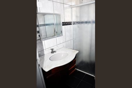 Casa para alugar com 240m², 2 quartos e sem vaga Casa para alugar com 240m², 2 quartos e sem vagaDetalhe - Banheiro Social