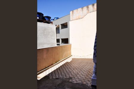 Casa para alugar com 240m², 2 quartos e sem vaga Casa para alugar com 240m², 2 quartos e sem vagaQuintal