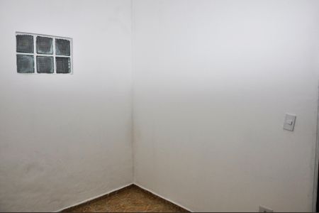 Casa para alugar com 240m², 2 quartos e sem vaga Casa para alugar com 240m², 2 quartos e sem vagaDetalhe - Quarto 02