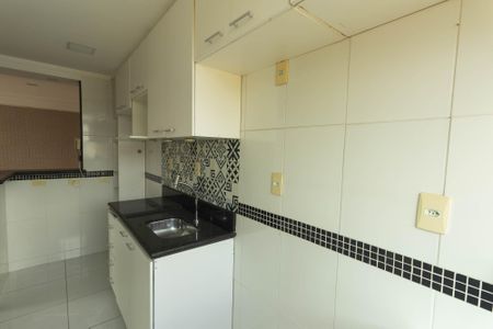 Cozinha e Área de Serviço de apartamento para alugar com 2 quartos, 60m² em Rocha, São Gonçalo