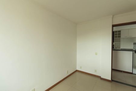 Quarto 2 de apartamento para alugar com 2 quartos, 60m² em Rocha, São Gonçalo