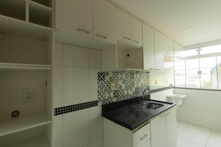 Cozinha e Área de Serviço de apartamento para alugar com 2 quartos, 60m² em Rocha, São Gonçalo