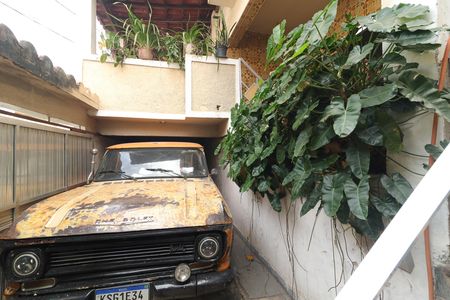 Garagem de casa para alugar com 2 quartos, 66m² em Praça Seca, Rio de Janeiro