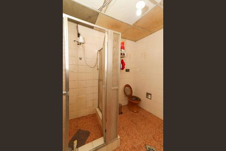 Banheiro de casa para alugar com 2 quartos, 66m² em Praça Seca, Rio de Janeiro