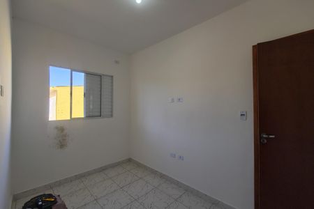 Quarto 1 de casa de condomínio para alugar com 2 quartos, 49m² em Samambaia, Praia Grande