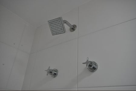 Banheiro Social de apartamento para alugar com 3 quartos, 60m² em Vila Guilherme, São Paulo