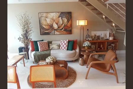 Apartamento para alugar com 110m², 2 quartos e 2 vagasSala