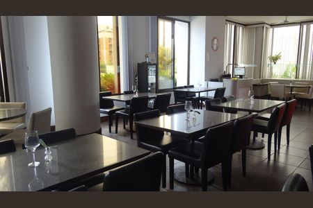 Apartamento para alugar com 110m², 2 quartos e 2 vagasRestaurante 