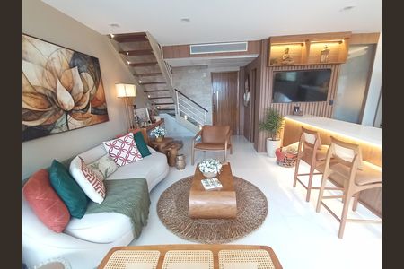 Apartamento para alugar com 110m², 2 quartos e 2 vagasSala
