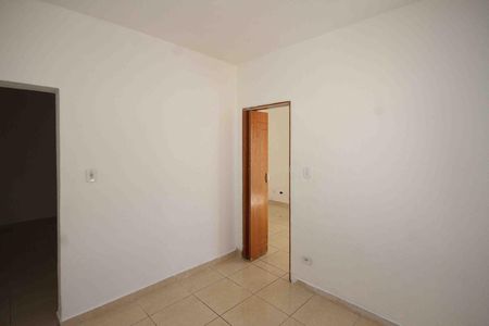 Casa para alugar com 2 quartos, 125m² em Parque São Lucas, São Paulo