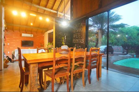 Sala de Jantar de casa para alugar com 1 quarto, 40m² em São José, Novo Hamburgo