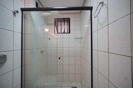 Banheiro de apartamento para alugar com 1 quarto, 40m² em Balneario, Florianópolis