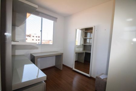 Quarto 01 de apartamento à venda com 2 quartos, 46m² em Buritis, Belo Horizonte