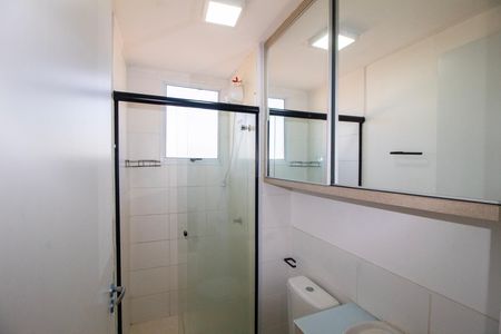 Banheiro social  de apartamento à venda com 2 quartos, 46m² em Buritis, Belo Horizonte
