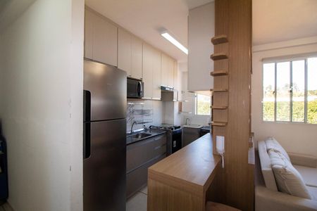 Cozinha  de apartamento à venda com 2 quartos, 46m² em Buritis, Belo Horizonte