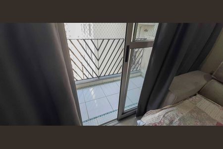 Sacada de apartamento para alugar com 2 quartos, 67m² em Veloso, Osasco