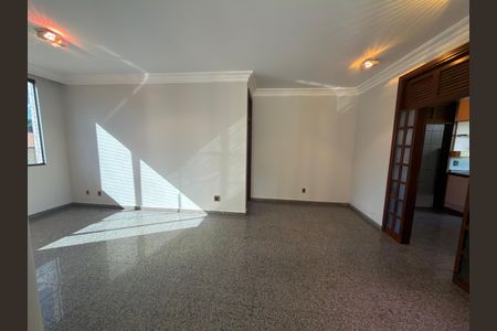Casa à venda com 5000m², 10 quartos e 4 vagasHall inferior 