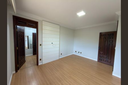 Casa à venda com 5000m², 10 quartos e 4 vagasQuarto 06