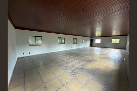Casa à venda com 5000m², 10 quartos e 4 vagasParte superior da área de festas 