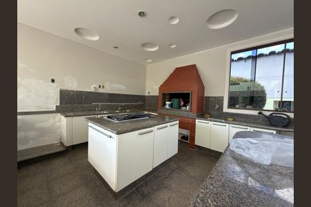 Casa à venda com 5000m², 10 quartos e 4 vagasSalão de festas 