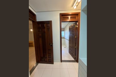Casa à venda com 5000m², 10 quartos e 4 vagasSuite 04 