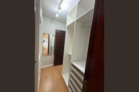 Casa à venda com 5000m², 10 quartos e 4 vagasQuarto 06