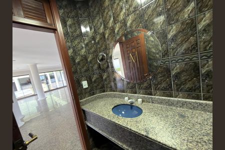 Casa à venda com 5000m², 10 quartos e 4 vagasBanheiro 7 