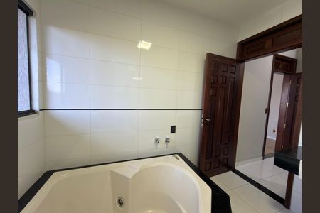 Casa à venda com 5000m², 10 quartos e 4 vagasSuite 05 