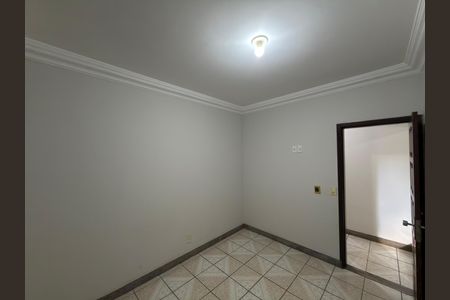 Casa à venda com 5000m², 10 quartos e 4 vagasAnexo do caseiro 
