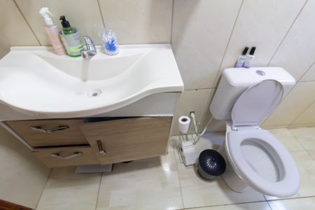 Banheiro 1 de casa à venda com 3 quartos, 250m² em Itaquera, São Paulo
