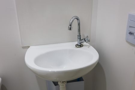 Apartamento para alugar com 36m², 2 quartos e sem vaga Apartamento para alugar com 36m², 2 quartos e sem vagaBanheiro