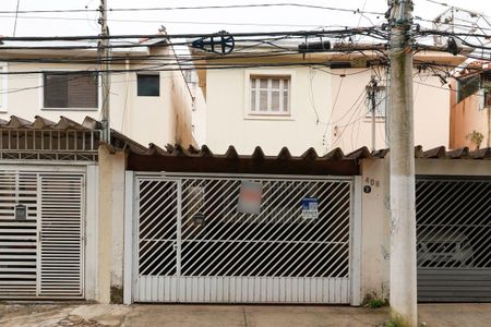 Fachada + plaquinha de casa à venda com 3 quartos, 152m² em Jardim São Paulo, São Paulo