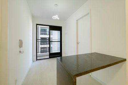Casa de Condomínio para alugar com 2 quartos, 37m² em Rochdale, Osasco