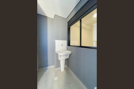 Área de Serviço de casa de condomínio para alugar com 2 quartos, 37m² em Rochdale, Osasco