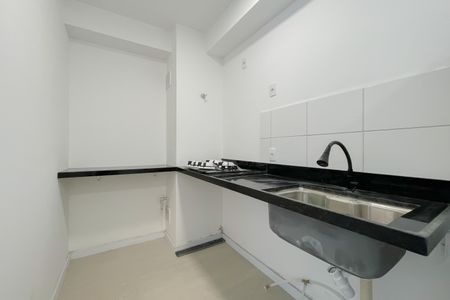 Cozinha de casa de condomínio para alugar com 2 quartos, 37m² em Rochdale, Osasco