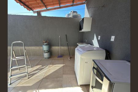 Quintal  de casa para alugar com 3 quartos, 400m² em Setor Habitacional Vicente Pires, Brasília