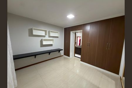 Casa para alugar com 400m², 3 quartos e 2 vagasQuarto 01 