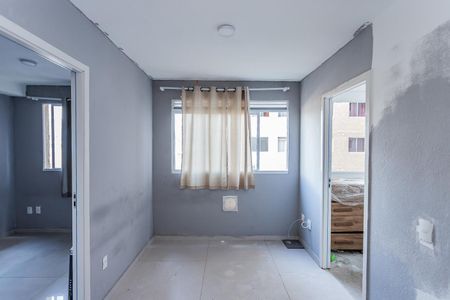 Sala, cozinha e área de serviço de apartamento à venda com 2 quartos, 32m² em Jardim Pereira Leite, São Paulo