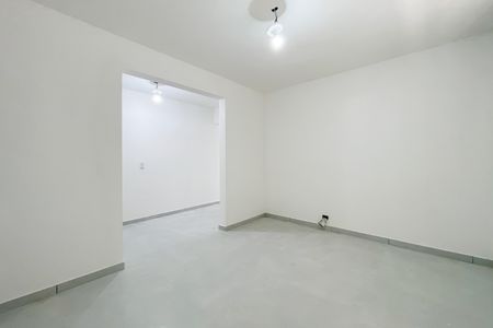 Sala de casa para alugar com 2 quartos, 92m² em Veloso, Osasco