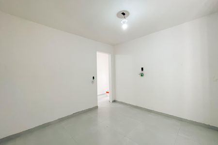 Casa para alugar com 92m², 2 quartos e 1 vaga Casa para alugar com 92m², 2 quartos e 1 vagaQuarto 1