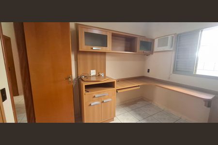 Apartamento para alugar com 105m², 3 quartos e 2 vagasQuarto 2